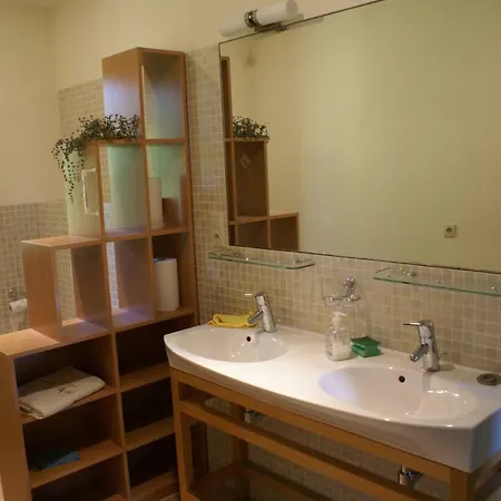 Nowe Grochale 12 B Leoncin